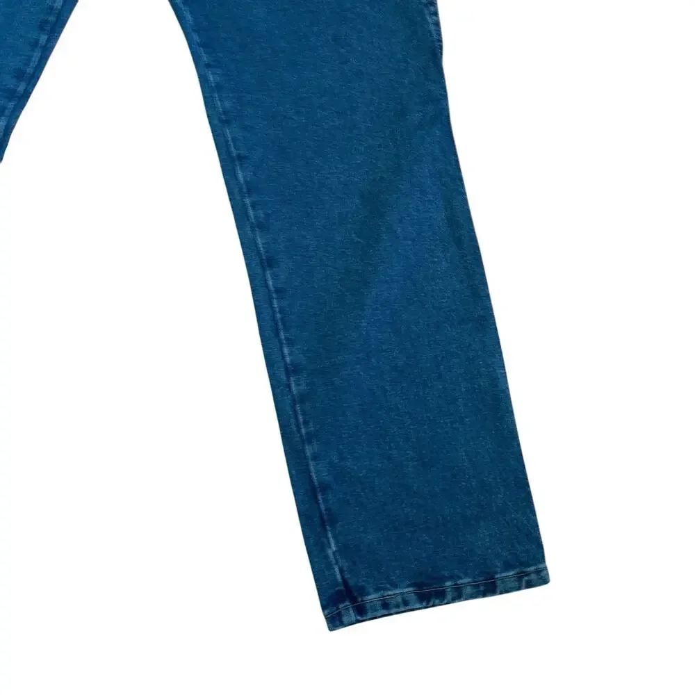 Wrangler Rugged Wear Men's Size 38x36 Relaxed Fit Zip Fly Denim Jeans Brand New